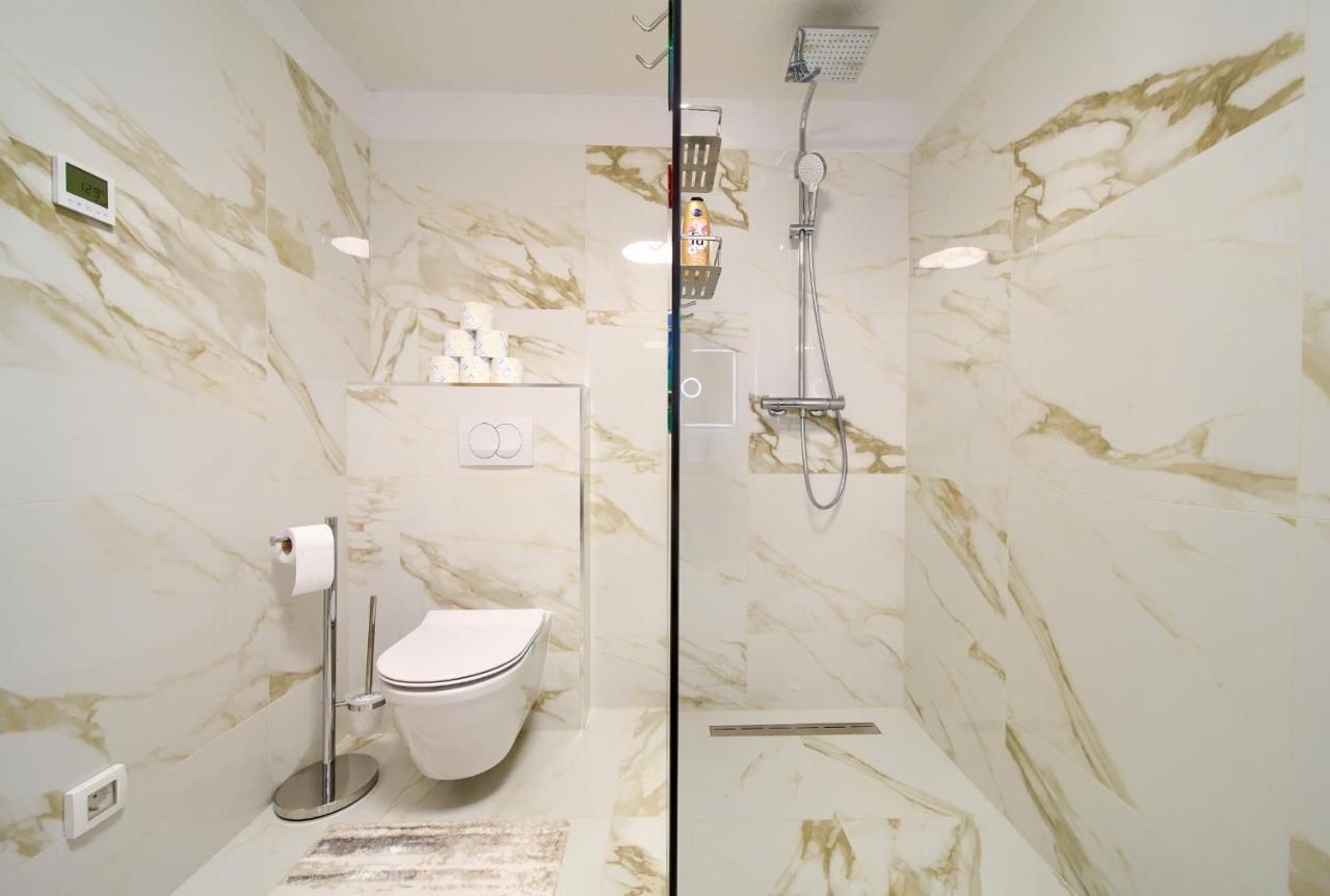 Apartment Mladen Krk Town Εξωτερικό φωτογραφία
