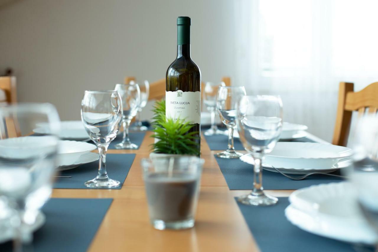 Apartment Mladen Krk Town Εξωτερικό φωτογραφία